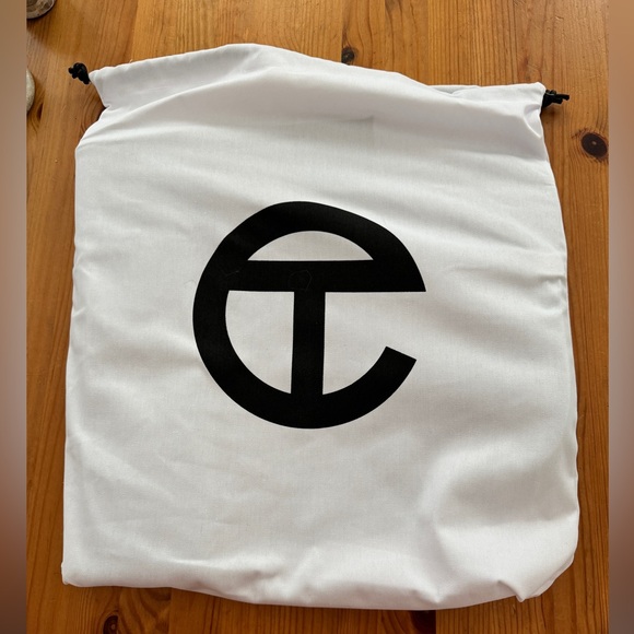 Brand-New Telfar Bag (Medium Shopping, Sage) - Picture 4 of 5